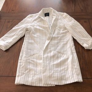 Dynamite white blazer